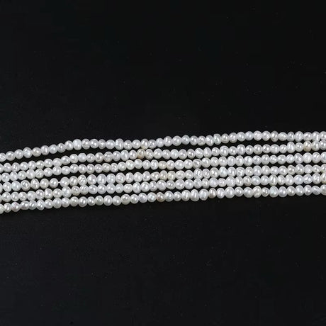 Små Ferskvandsperler Potato - Hvid, Grade AA (2.5 - 3mm) - Uniq Perler - 114615