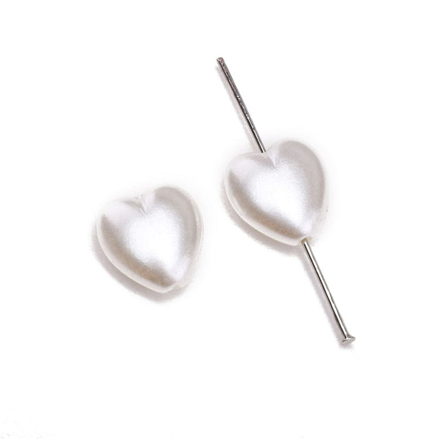 Smukke Resin Hjerter - Hvid (11x12mm) 30 stk - Uniq Perler - 718776