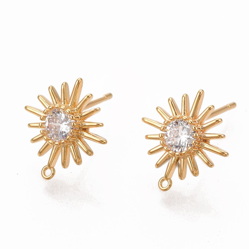 Sol Ørestikkere Med Klar Zirkonia Sten, 18K Forgyldt, 12,5x11,5 mm - Uniq Perler - 114262