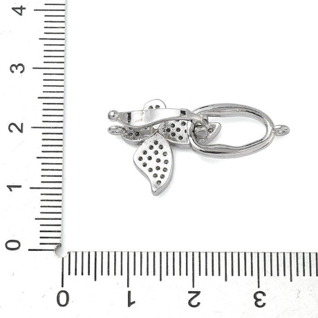 Sommerfugl Lås Med Kubiske Zirkonia – Langtidsholdbar Platinbelagt Messing (28mm) - Uniq Perler - 119067