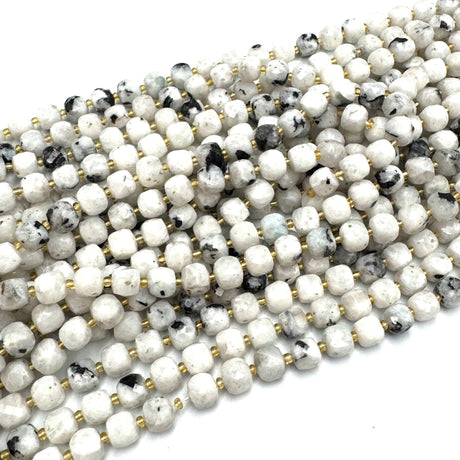 Sort Månesten – Kubeformet Natursten (8mm) - Uniq Perler - 52432