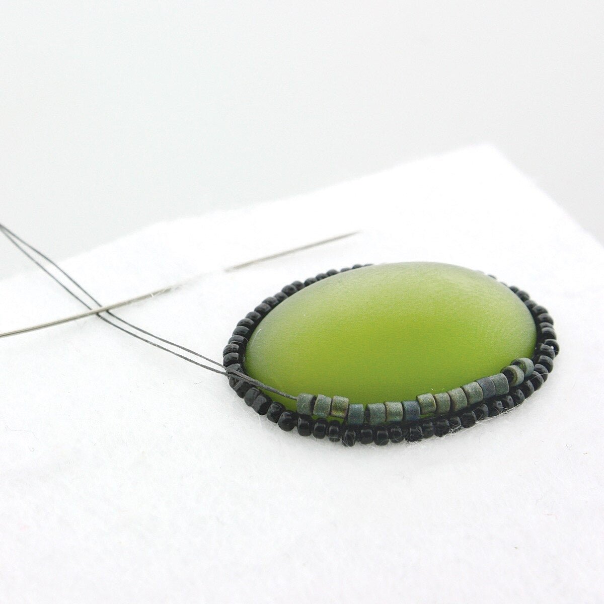 The Beadsmith Beading Foundation – Underlag til Perlebroderi - Uniq Perler - 125330