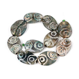 Tibetansk Agat – Flade Ovale, Mørk Grøn (30x21x6mm) - Uniq Perler - 