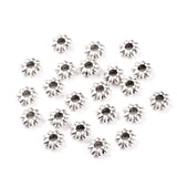 Tibetanske Blomst Spacer Perler – Antik farvet (5,5mm) 10 stk. - Uniq Perler - 116985