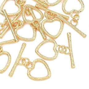 Toggle Lås med Hjerte – 18K Guldbelagt Messing (16,5x14,5mm) - Uniq Perler - 122180