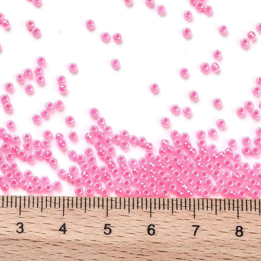 TOHO Seed Beads – Ceylon Hot Pink, Runde (2.2mm) 11/0