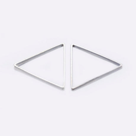 Trekants Mellemled Eller Vedhæng, Platin farvet, 23,5x27mm,(6 stk) - Uniq Perler - 