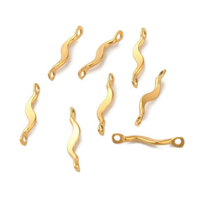 Vandfast Bølget Mellemled Connector, 18K Forgyldt Stål, (15x2x3mm, 4 stk.) - Uniq Perler - 245688