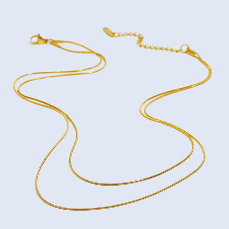 Vandfast Dobbelt Halskæde - 18K Forgyldt Stål (41/45+5cm) - Uniq Perler - 113812