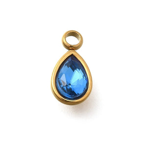 Wasserdroplet Anhänger mit blauen Zirkonia – Vergoldet Stahl (10,5x5,5mm) - Uniq Perler - 114552