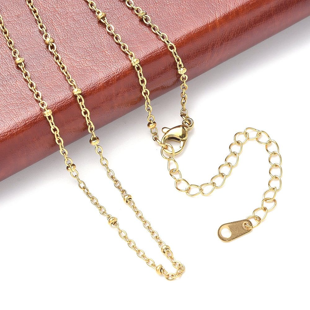 Vandfast Halskæde Med Små Perler - Forgyldt Stål (41+7cm) - Uniq Perler - 115312