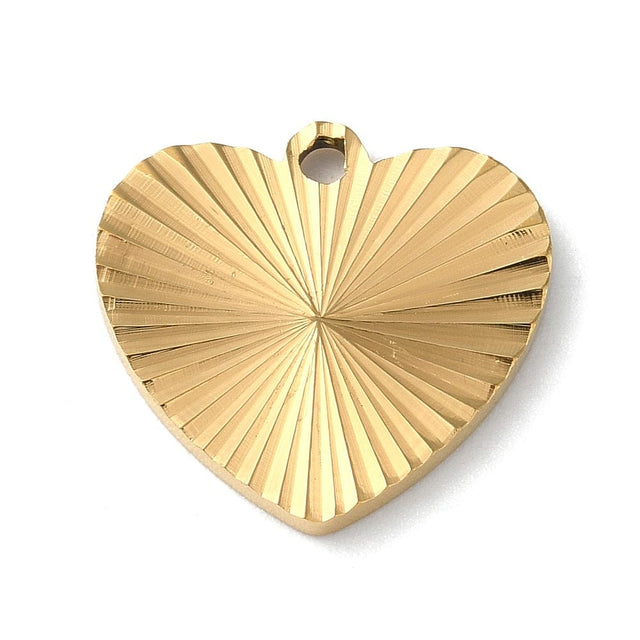 Vandfast Hjerte Vedhæng Med Mønster - Forgyldt Stål (18x17mm) - Uniq Perler - 115111