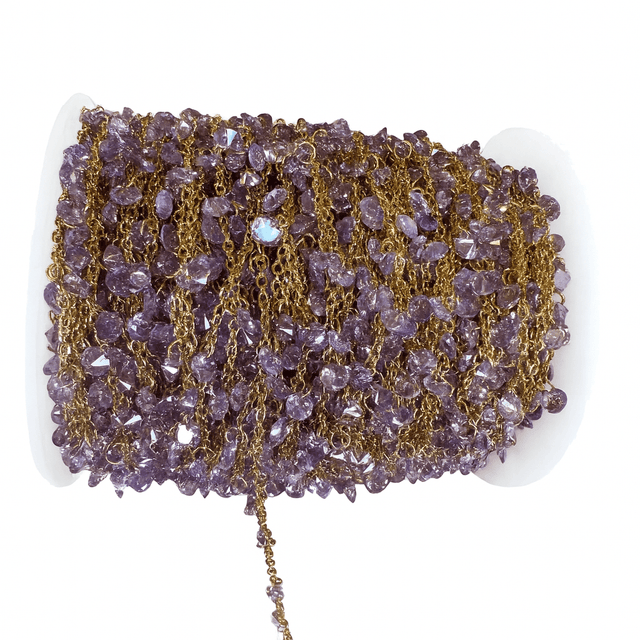 Vandfast Kæde Med Lilla Zirkonia Vedhæng, Forgyldt Stål, 1m - Uniq Perler - 112684