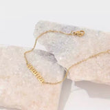 Vandfast MAMA Armbånd – 18K Forgyldt Stål (16+5cm) - Uniq Perler - 114839