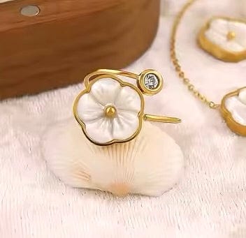 Vandfast Og Regulerbar Ring med Shell og Zirkonia Sten, Af Forgyldt Stål - Uniq Perler - 115174