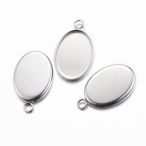 Water-resistant Pendants