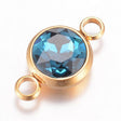 Vandfast Rundt Mellemled Med Blå Zirkonia Sten, 18K Forgyldt Stål, 17,5x10x6,5mm - Uniq Perler - 113433