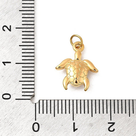 Vandfast Skildpadde Vedhæng – 18K Forgyldt Stål (14,5x11,5x4mm) 1 stk. - Uniq Perler - 124281