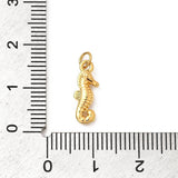 Vandfast Søhest Vedhæng – 18K Forgyldt Stål (14,5x5,5x3mm) 1 stk. - Uniq Perler - 124088