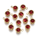 Vandfast Vedhæng med Rhinsten – 18K Forgyldt Stål, Rød (8.5x6x3mm) 2 stk - Uniq Perler - 