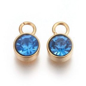 Wasserdicht Anhänger Mit Saphirblauem Glas – 18K Vergoldet Stahl (10x6mm, 2 Stück) - Uniq Perler - 113827