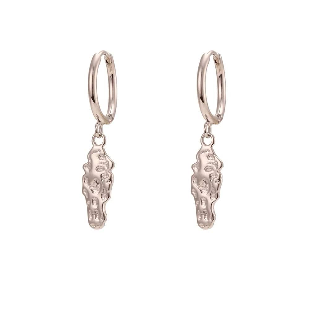 Vandfaste Creoler Med Smukt Organisk Vedhæng - Uniq Perler - 115586