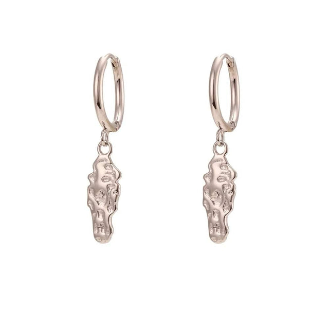 Vandfaste Creoler Med Smukt Organisk Vedhæng - Uniq Perler - 115586