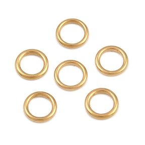 Vandfaste Lukkede Øskner – 18K Forgyldt Stål (5x0,8mm) 10 stk - Uniq Perler - 126272