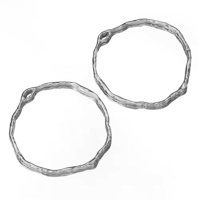 Vandfaste Runde Vedhæng Med Organisk Kant, 35mm, 2 stk. - Uniq Perler - 763378