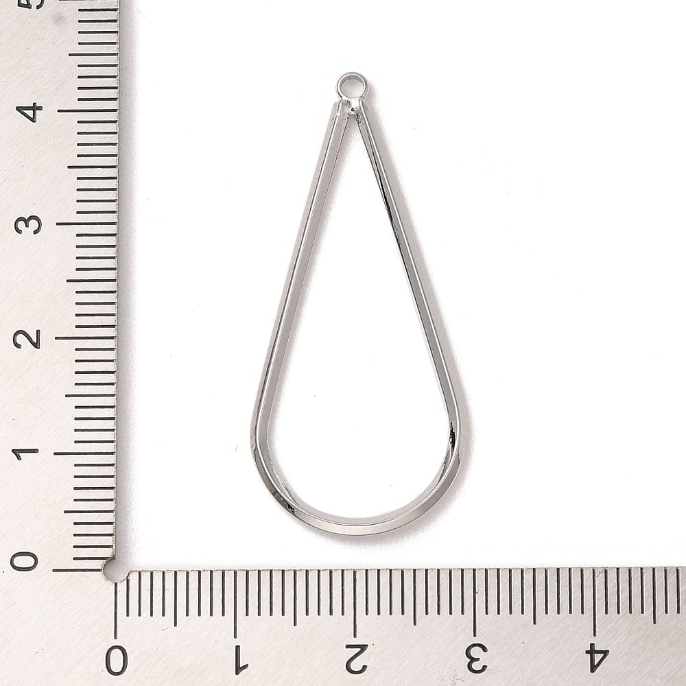 Vedhæng – Dråbeformet, Platinumbelagt Messing (41mm) 6 stk. - Uniq Perler - 115682