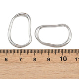 Wavy Rustfrit Stål – Wavy Oval, Sølvfarve (18x26,5mm, 2 stk) - Uniq Perler - 116187