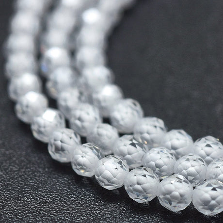 Zirkonia Perler – Klar, Facetteret (2mm) - Uniq Perler - 111660