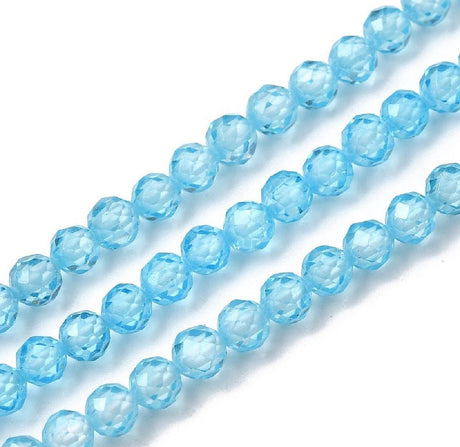 Zirkonia Perler – Lyseblå, Facetterede, Runde (4mm) - Uniq Perler - 125920