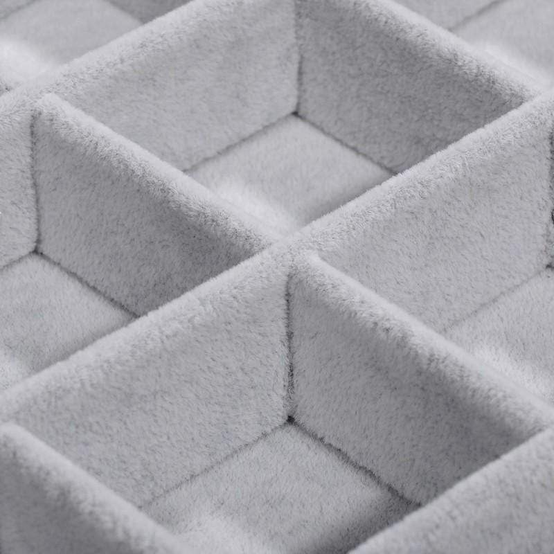 Display Med 24 Rum – Grå Velour (35x24x5cm) - Uniq Perler - 496843