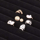 Display Til Ringe Og Ørestikkere Med Glas Låg – Sort Imiteret Læder - Uniq Perler - 309842