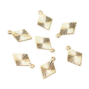 Harlequin Pendant With Grooved Pattern, 24K Long-lasting Gold plating, (8x13mm), 10 Pieces - Uniq Perler - 0000009786