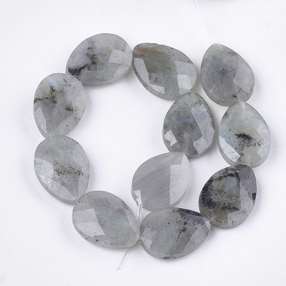 Labradorit – Grå, Dråbeformet (18x13mm) - Uniq Perler - 2323123115