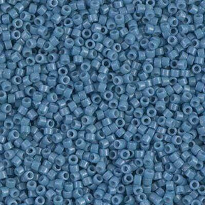 Miyuki Delica Perler, DB 2132, Duracoat, Farget Opaque Bayberry, 11/0 - Uniq Perler - 1266634