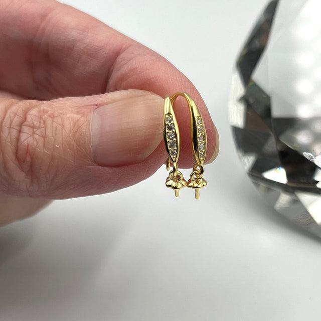 Ørekroge Med Zirkonia Sten, Forgyldt Sterling Sølv 925, 20x3mm - Uniq Perler - 456732