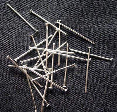 Perlestave Med Fladt Hoved – Platinum Farvet Stål (20x0,7mm), 25/100 Stk - Uniq Perler - 925807845698911432617852