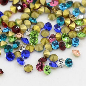 Strasssten, Blandade Färger, (2mm, 100 st) - Uniq Perler - 9435929456889012345623