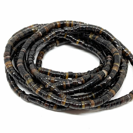 Shell Heishi Perler, Brun, (5 - 6mm) - Uniq Perler - 0000012350