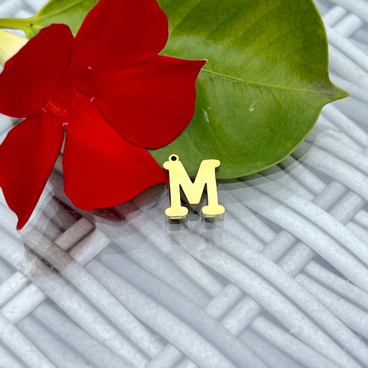 Smukke Stål Bogstaver Til Evt. Halskæde Vedhæng M.M. - Uniq Perler - 0000011971