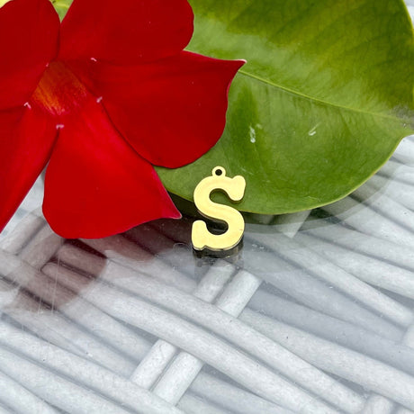 Smukke Stål Bogstaver Til Evt. Halskæde Vedhæng M.M. - Uniq Perler - 11980