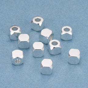 Stahlperlen, quadratisch, versilbert, 4x4mm, (10 Stück) - Uniq Perler - 0000011462