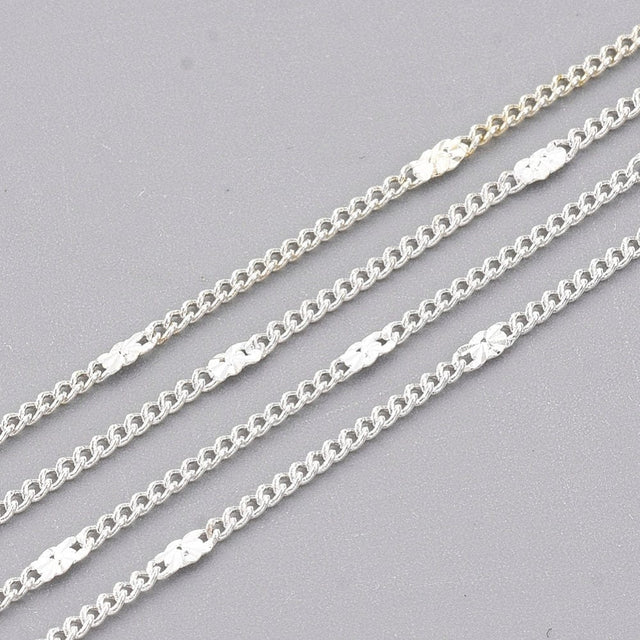 Uniq Perler Metervarer etc. Forsølvet Kæde med flot mønster. str. 1,2x1x0,3 mm