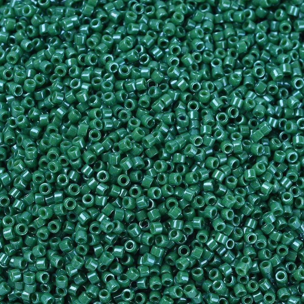 Miyuki Delica-perler, DB 0656, farget ugjennomsiktig grønn, 11/0