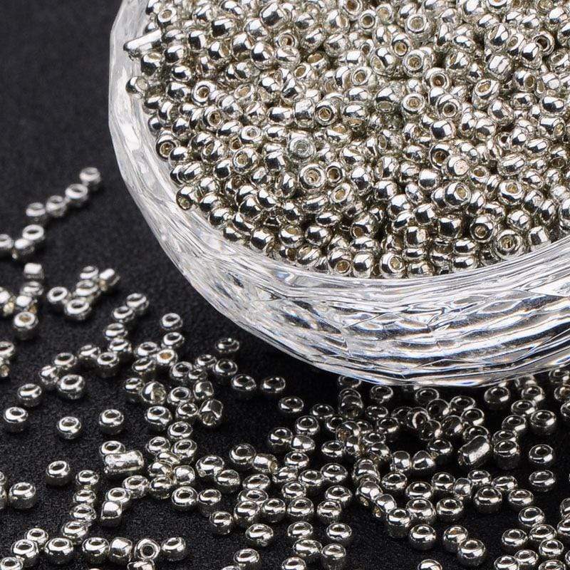 Uniq Perler seed beads I pose 2 mm seed beads- sølvfarvet